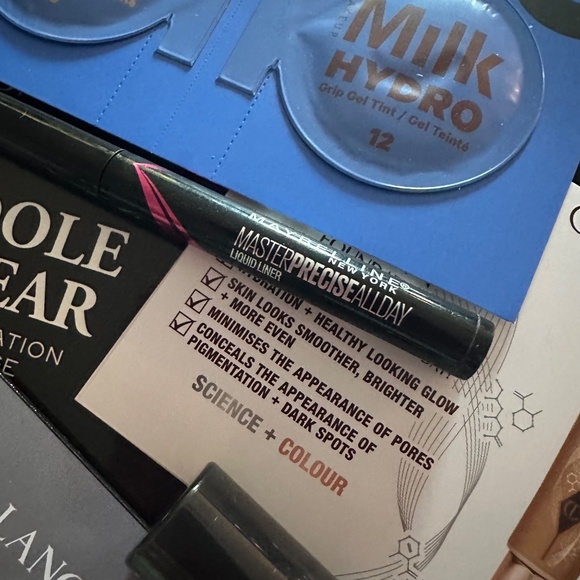 Bundle of 13 makeup items inc liner, setting powder and spray - Picture 3 of 7